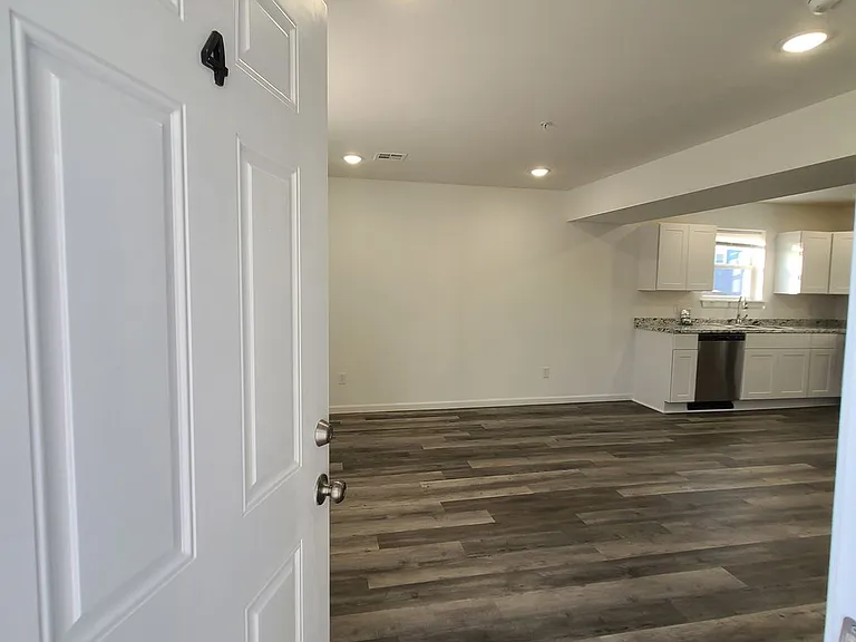 410 Doxey St #2 — Photo 1