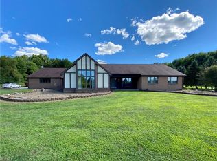 13761 Gladstone Rd, North Jackson, OH 44451