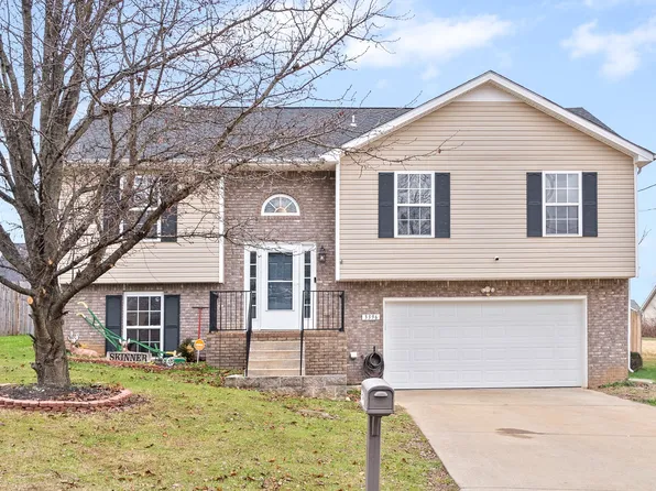 3396 Queensbury Rd, Clarksville, TN 37042