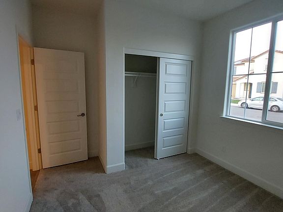 3rd image of 6144 Waddington Way