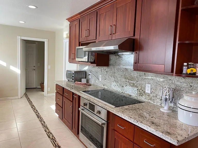 2870 Pruneridge Ave — Photo 10