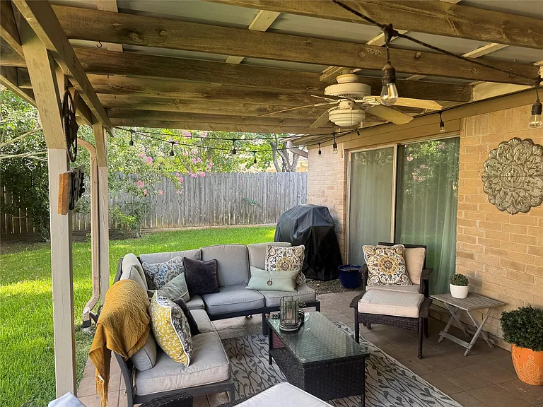3127 Pecan Point Dr — Photo 7