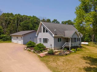 N4831 3rd Ave, Oxford, WI 53952