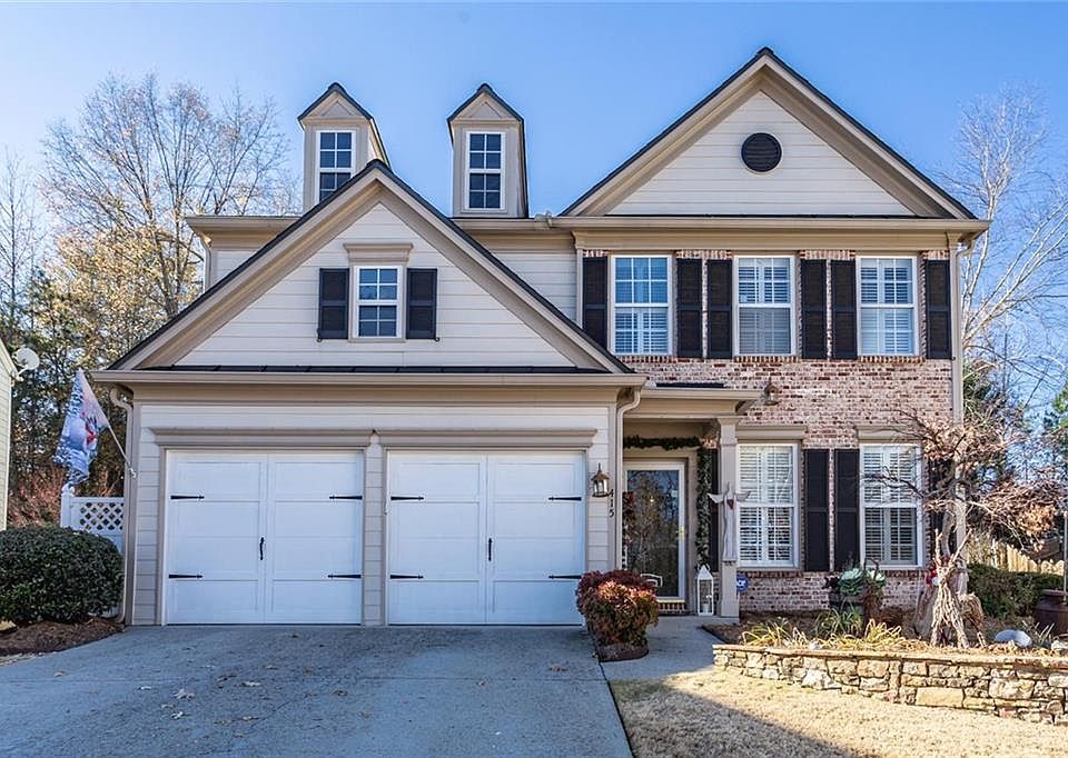 1st image of 415 Yarrow Way