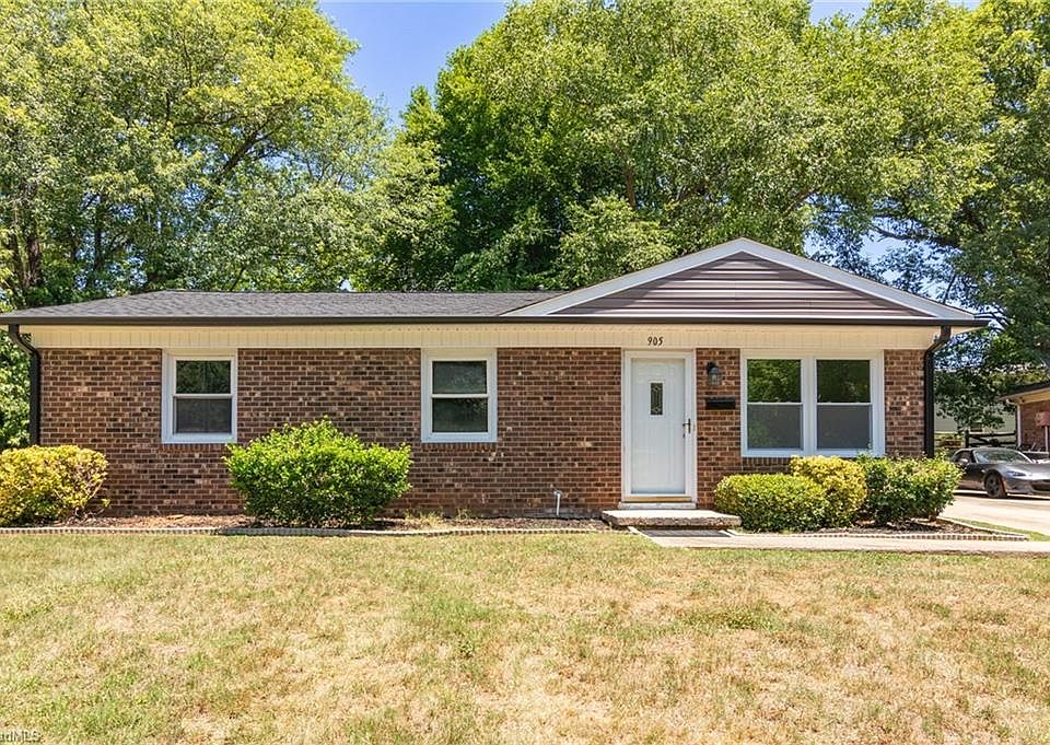 1st image of 905 Camden Ct
