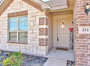 212 Bay St, Waxahachie, TX 75165
