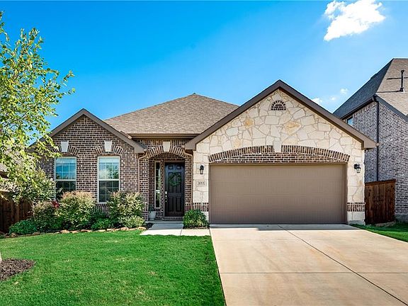 4th image of 1013 Llano Falls Dr