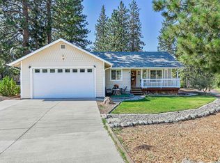 5703 Black Bear Ct, Weed, CA 96094