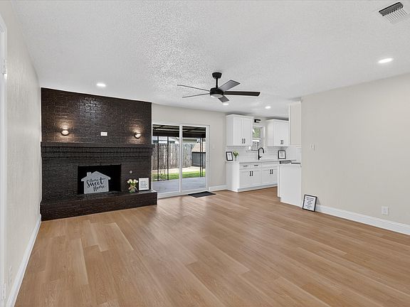 4th image of 6425 Summit Ridge Dr