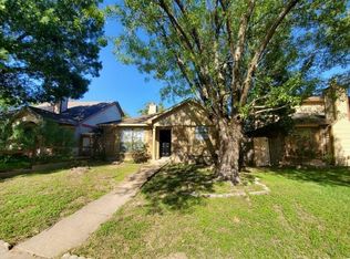 10341 Wood Heights Dr, Dallas, TX 75227