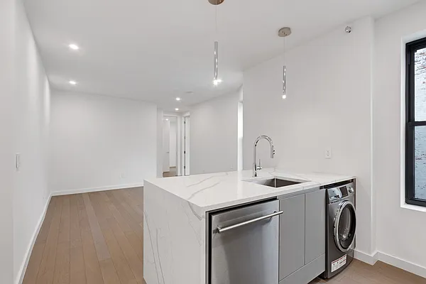 Rented by Citified Realty Group LLC | media 5