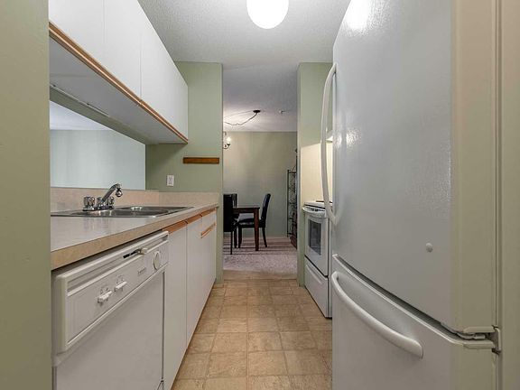 4th image of 203 Red Crow Blvd W #203-485