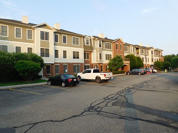 3rd image of 1 Wayland Ave Unit 305S