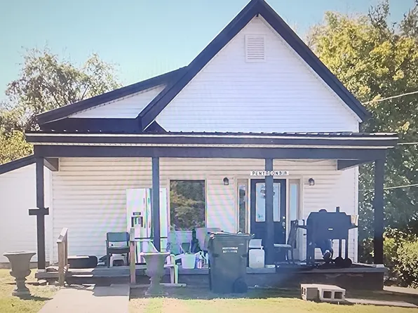 919 E 9th St, Hopkinsville, KY 42240