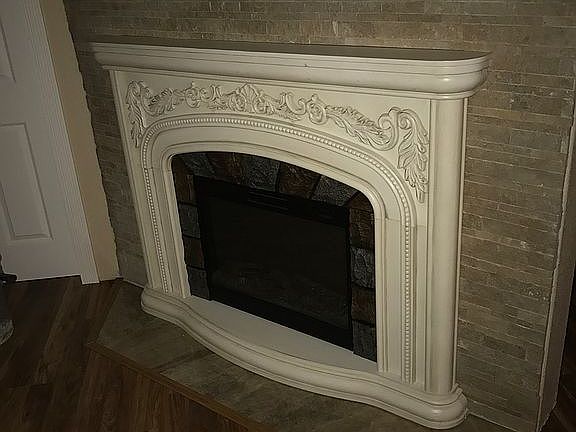 Living room fireplace 