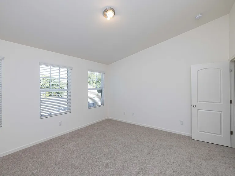 1005 Pine St #D — Photo 9