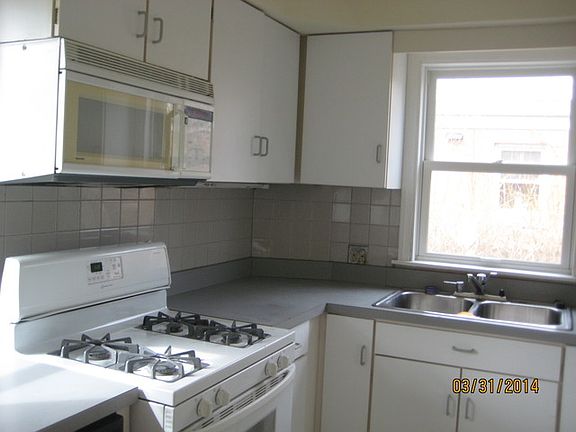 3rd image of 1506 Bristol Ave
