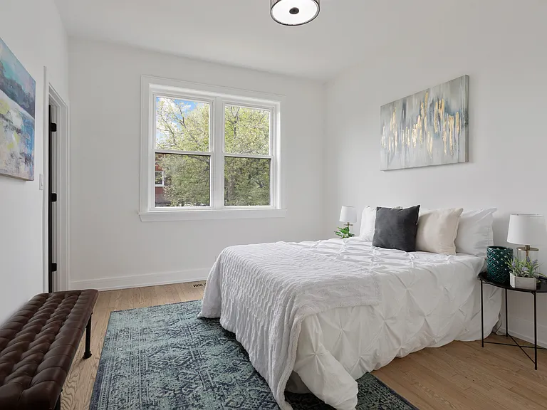 2456 W Huron St — Photo 24