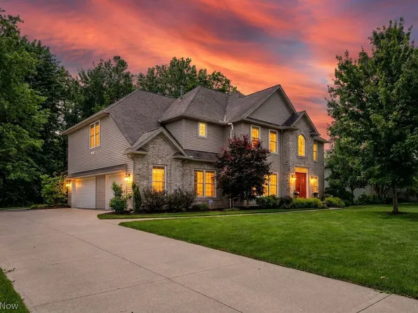 31865 Woodbridge Way, Avon Lake, OH 44012