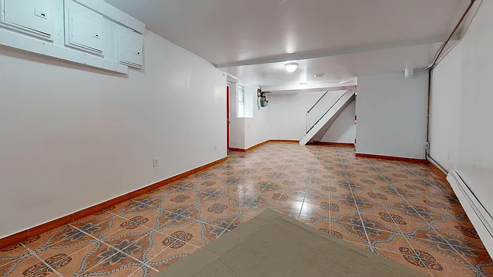 Rented by Bond New York | media 9