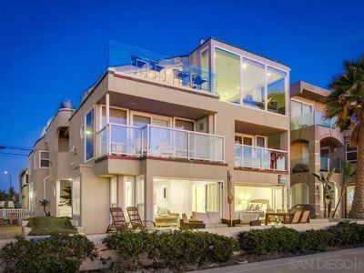 3391 Ocean Front Walk #A, San Diego, CA, 92109