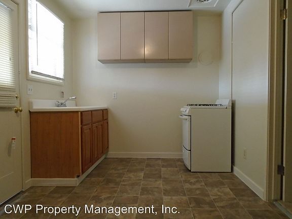 2nd image of 22368 Western Blvd