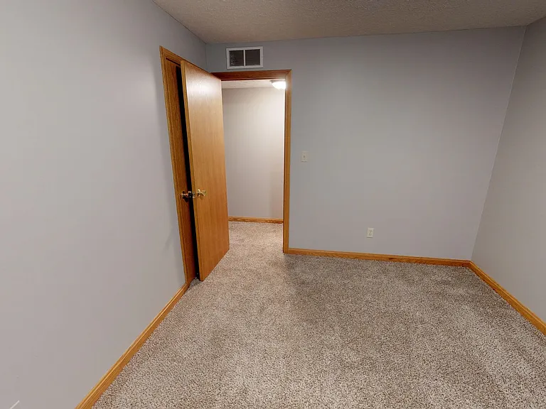 Millstream Apartments — Photo 25