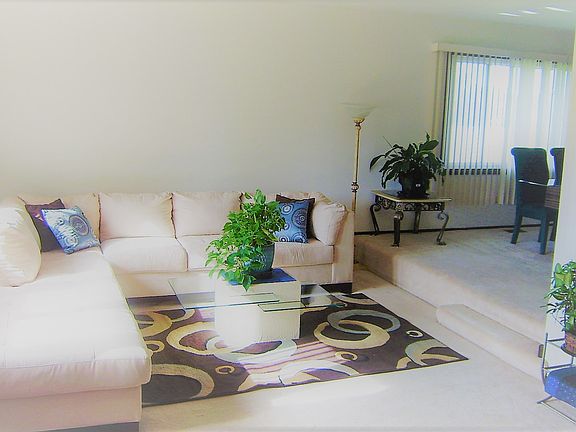 3rd image of 19725 Orchard Ct
