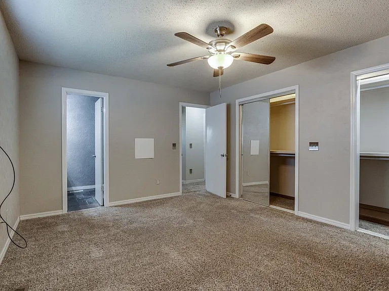 11007 Greystone Ave — Photo 34