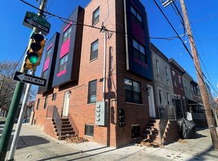 2038 S 6th St #1, Philadelphia, PA 19148