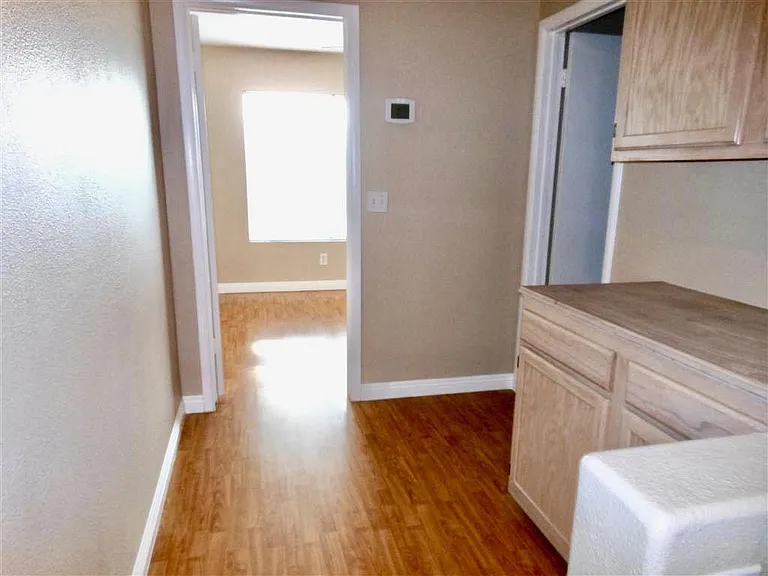 2420 Silver Shadow Dr #HOUSE — Photo 18