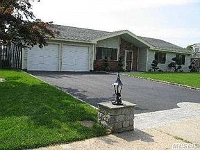 1st image of 4 1/2 Dolphin Ln W