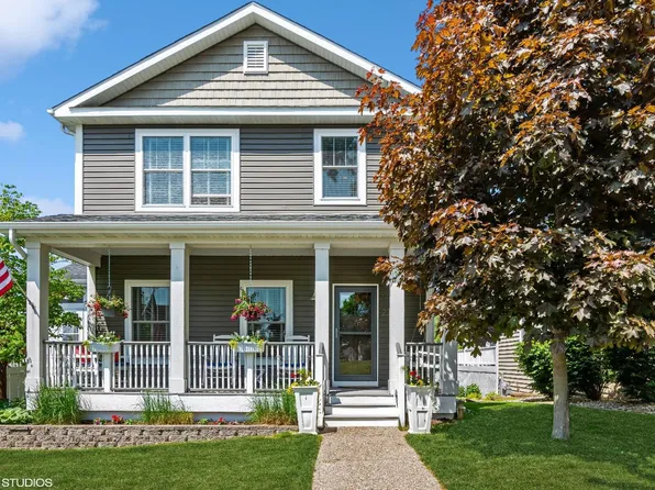 2350 Arndt St, Chesterton, IN 46304