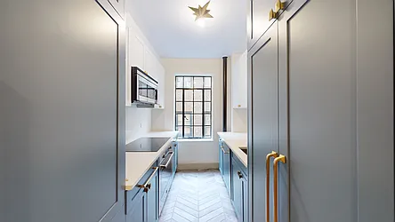 Rented by Bond New York