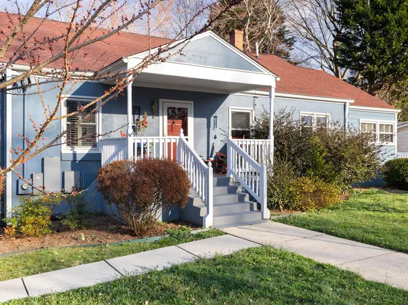 226 Lydia Ln, Hillsborough, NC 27278