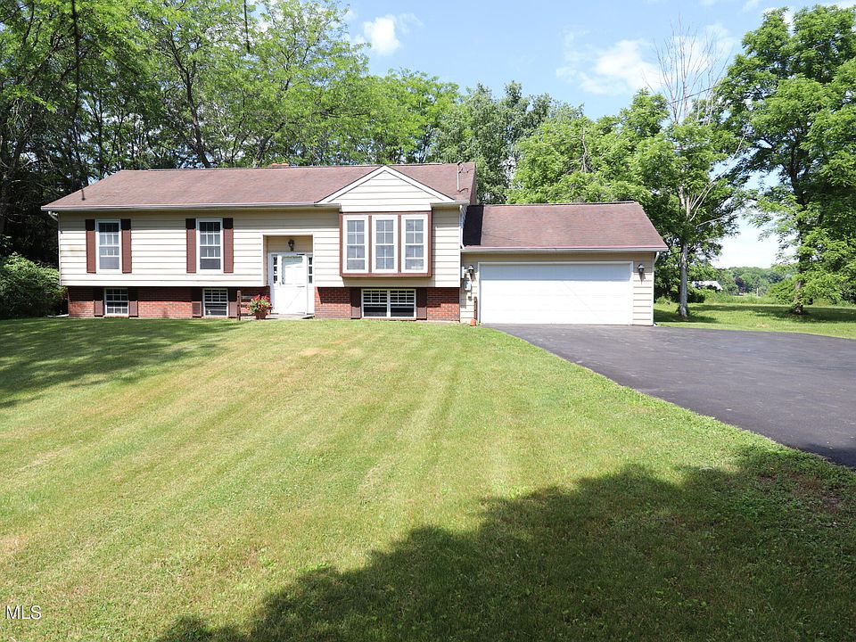 1st image of 52 Biechman Road