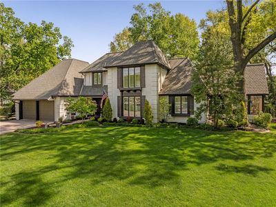 10201 Howe Ln, Leawood, KS, 66206