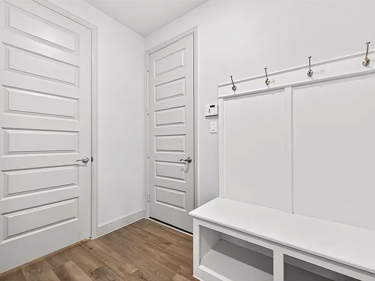 2506 Falling Fig Ln — Photo 23