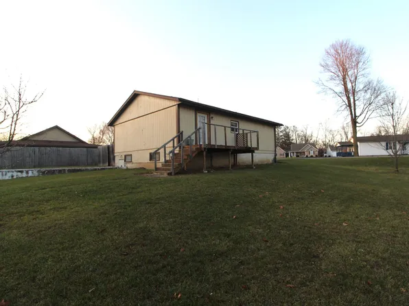 407 Cottage St, Delphi, IN 46923