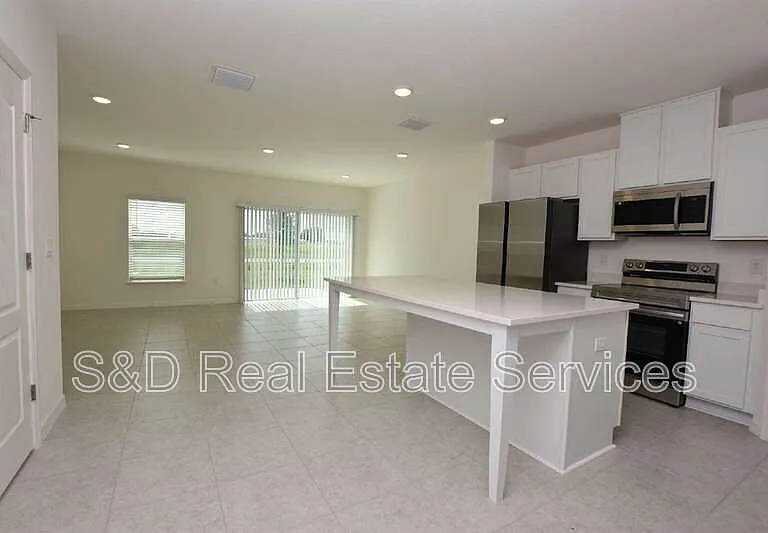 3905 Academia Ave — Photo 15