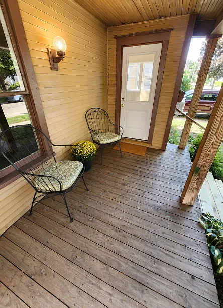 2 bed, 975 sqft, $1,400 — Photo 3