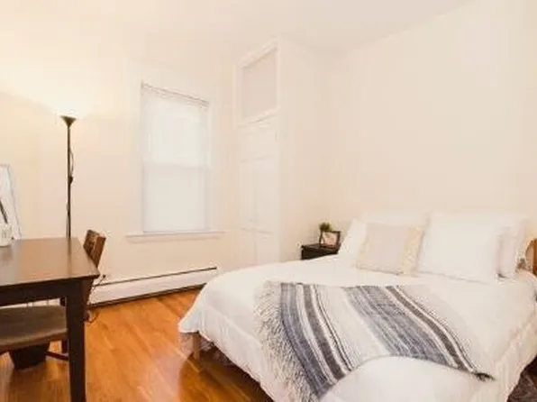 31 Plymouth St, Cambridge, MA 02141