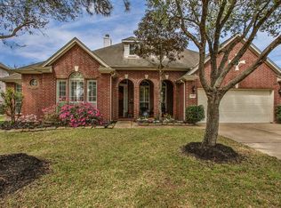 11911 Canyon Mills Dr, Houston, TX 77095