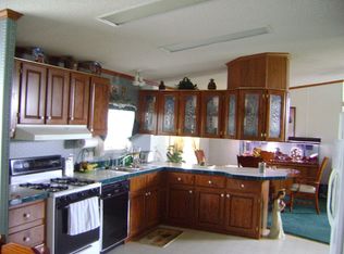 610 W Shady Grove Rd, Springdale, AR 72764