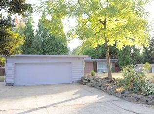 15047 SE 43rd Pl, Bellevue, WA 98006