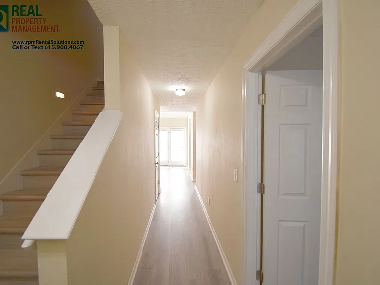 2418 Quest Ave — Photo 3