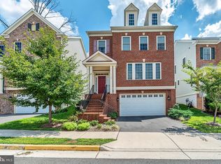 7140 Degroff Ct, Annandale, VA 22003