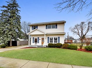 6946 W 96th St, Oak Lawn, IL