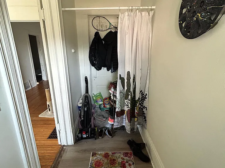217 N Livingston St — Photo 11