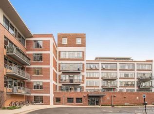 315 2nd St APT 406, Ann Arbor, MI 48103